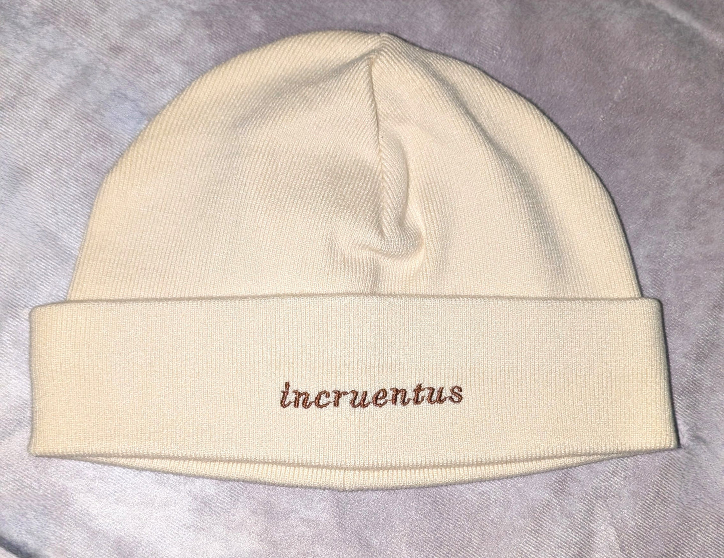Incruentus Script Beanie Cream