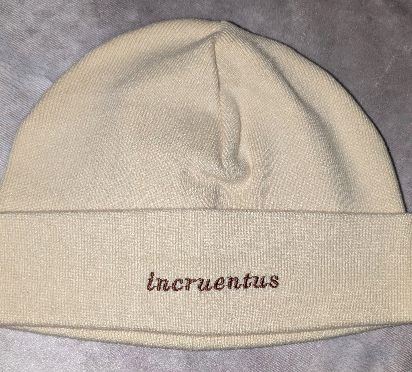 Incruentus Script Beanie Cream